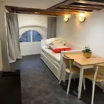 Cosy Studio Arc De Triomphe Champs Elysees Bail Mobilite