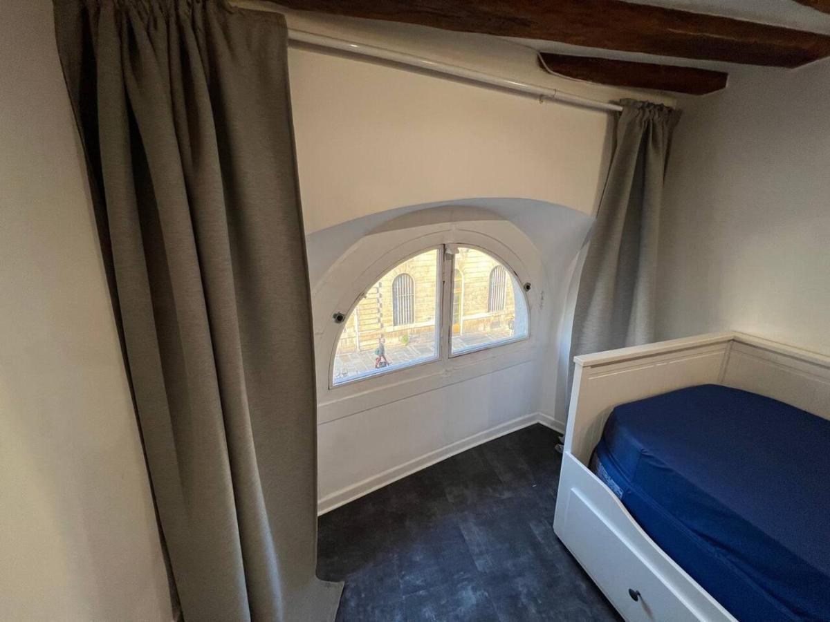 Appartement Cosy Arc De Triomphe Champs Elysees Bail Mobilite